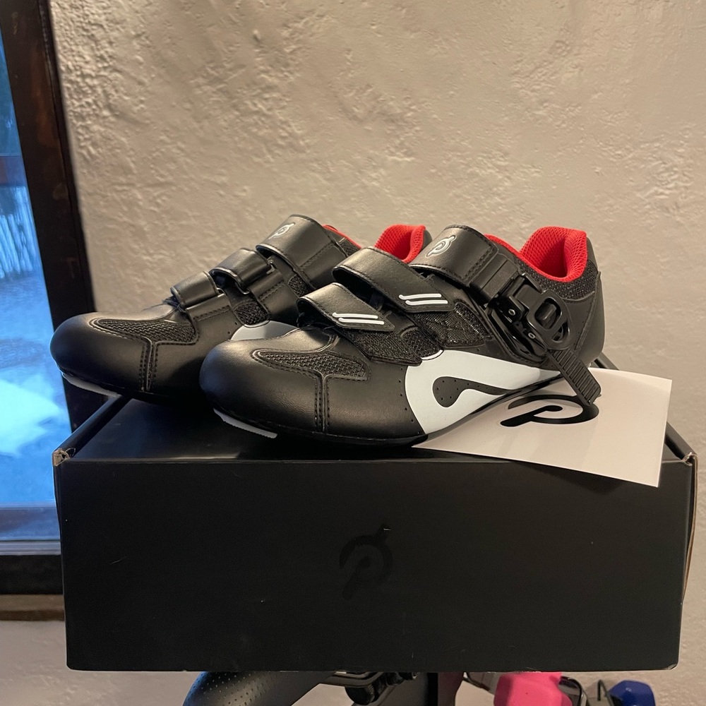 Peloton Cycling Shoes Size 38 NWOT